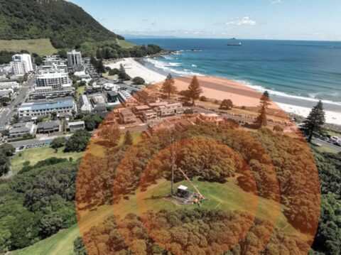 J-Link zasilany przez Trackunit